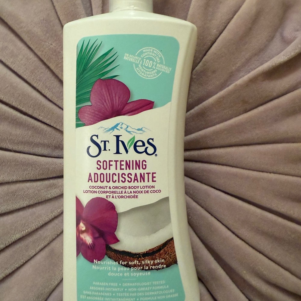 St. Ives Softening Coconut Milk & Orchid Body Lotion • 600 mL • New, Unopened